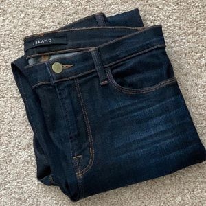 Super soft J Brand, high rise, dark rinse crop